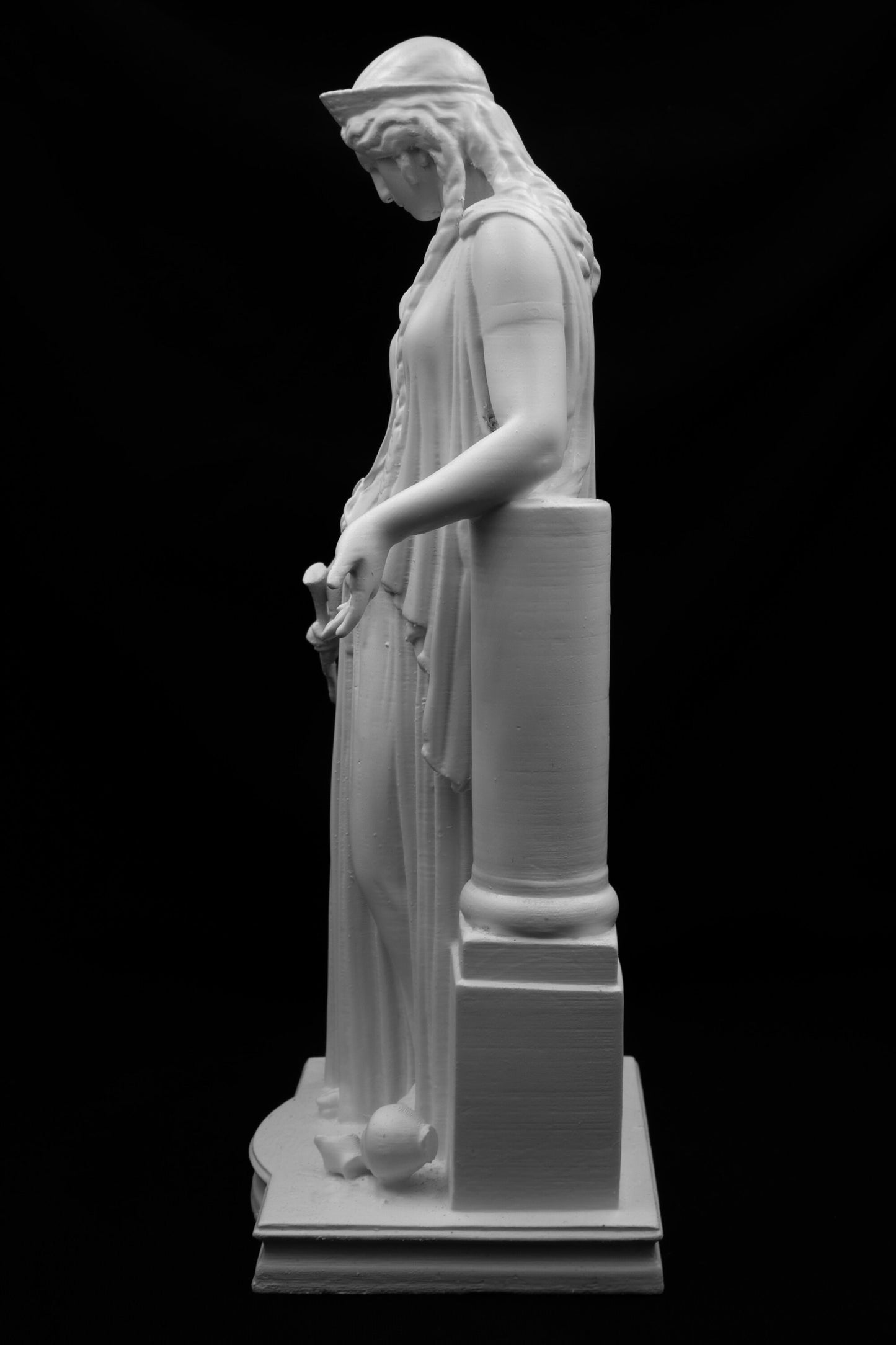 Medea Mythological Statue | Ancient Greek Sorceress Sculpture