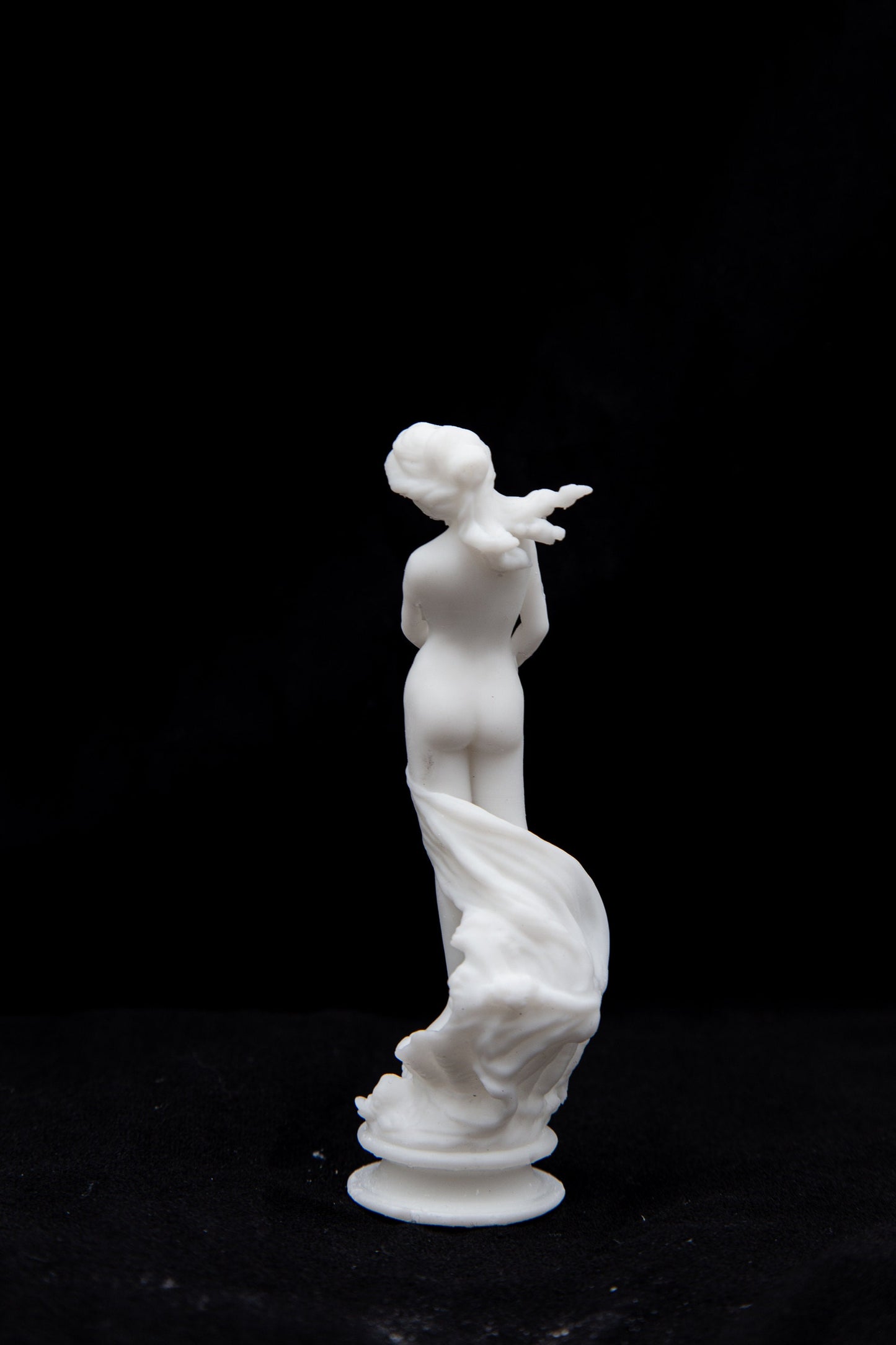 Birth of Venus Figure