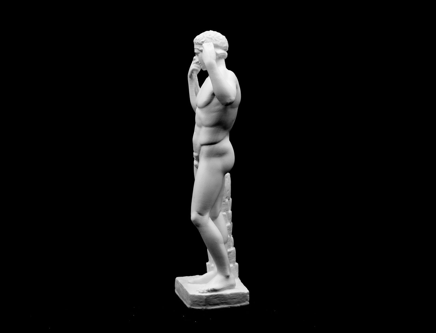 Diadumenos Farnese Greek Statue | Iconic Ancient Greek Art |