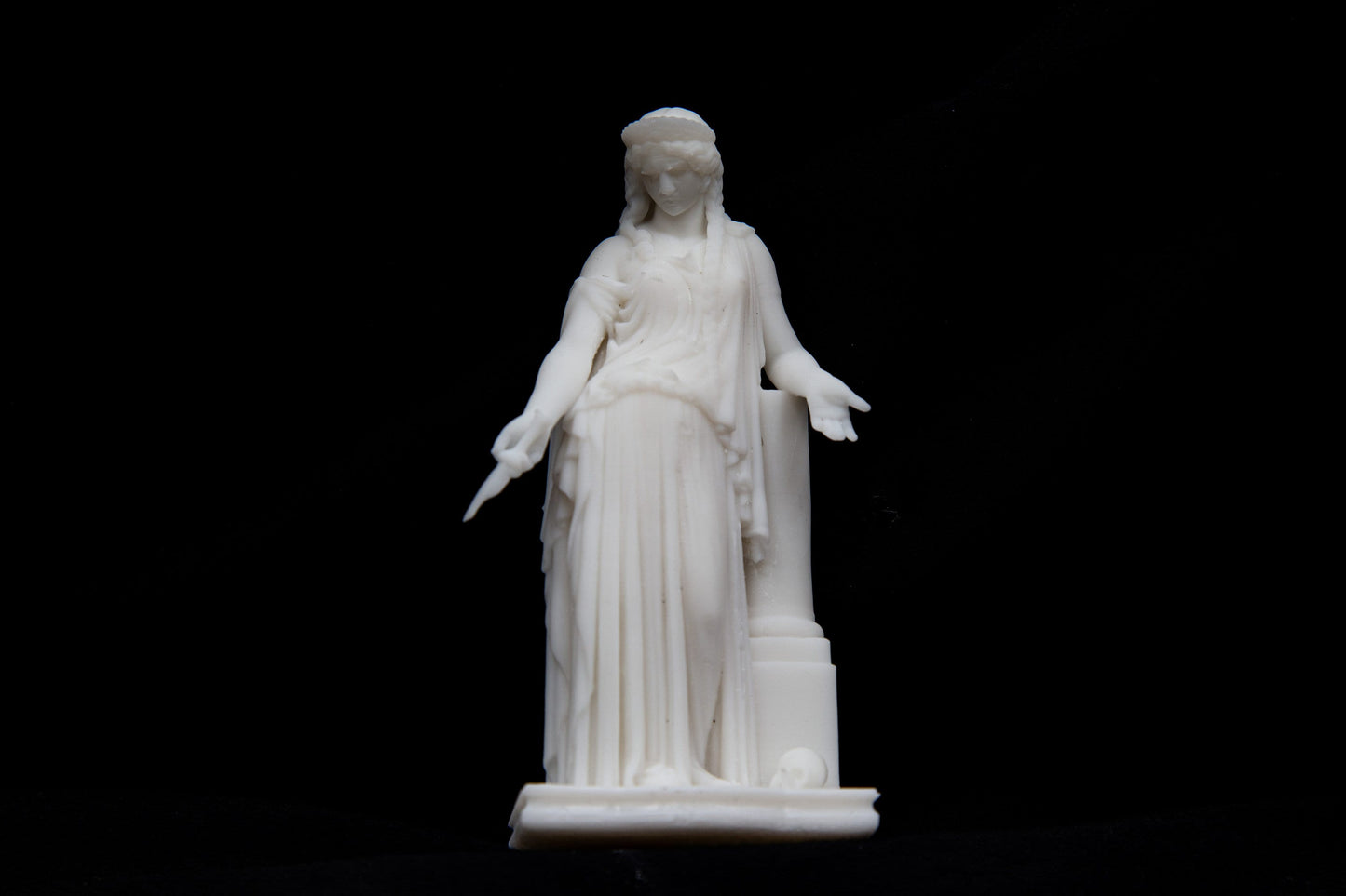 Medea Mythological Figurine